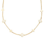 Κολιέ από ασήμι με λουλούδια