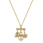 Κολιέ γούρι με μαργαριτάρι και χιονονιφάδα