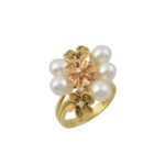 Χειροποίητο Δαχτυλίδι λουλούδια. λουστρέ. σε δίχρωμο. κίτρινο και ρόζ χρυσό Κ18 με διαμάντια και μαργαριτάρια