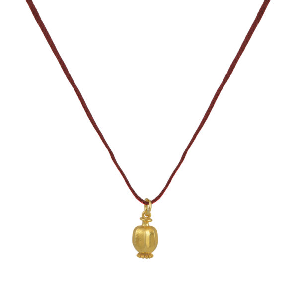 Κολιέ με μπορντό κορδόνι με ασημένια επίχρυση μεγάλη κλειστή παπαρούνα